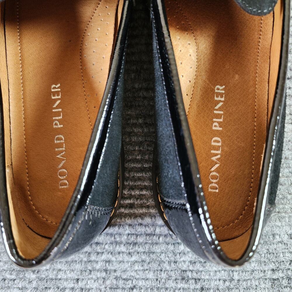 Donald Pliner Women's 8.5 Black Suede Patent Leather Trim Platform Loafers - Picture 4 of 9